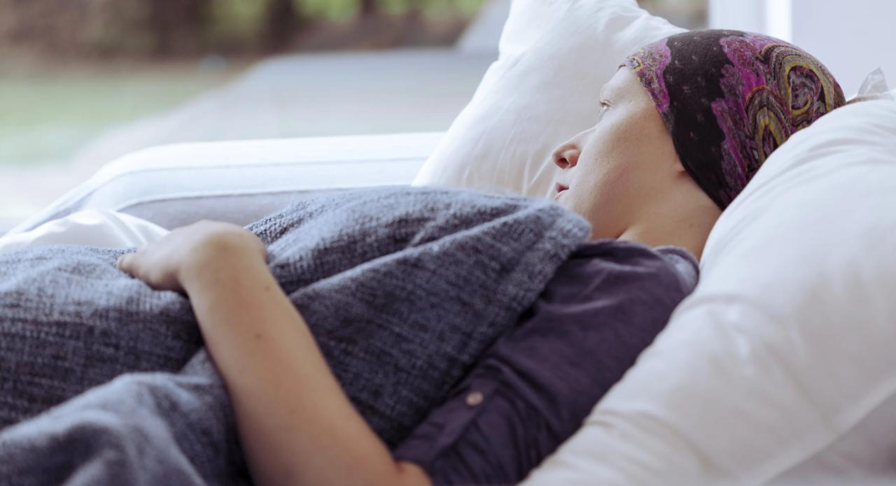 3 Ways to Cope with Having 'Chemo Brain' - wikiHow Health Chemo brain how to offset short and long term effects