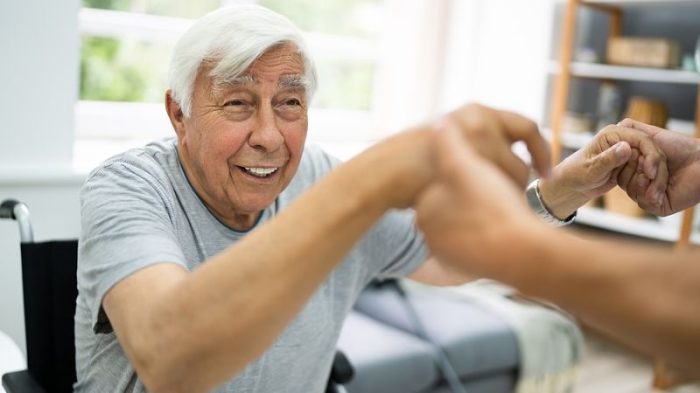 Pros and cons of hospice care