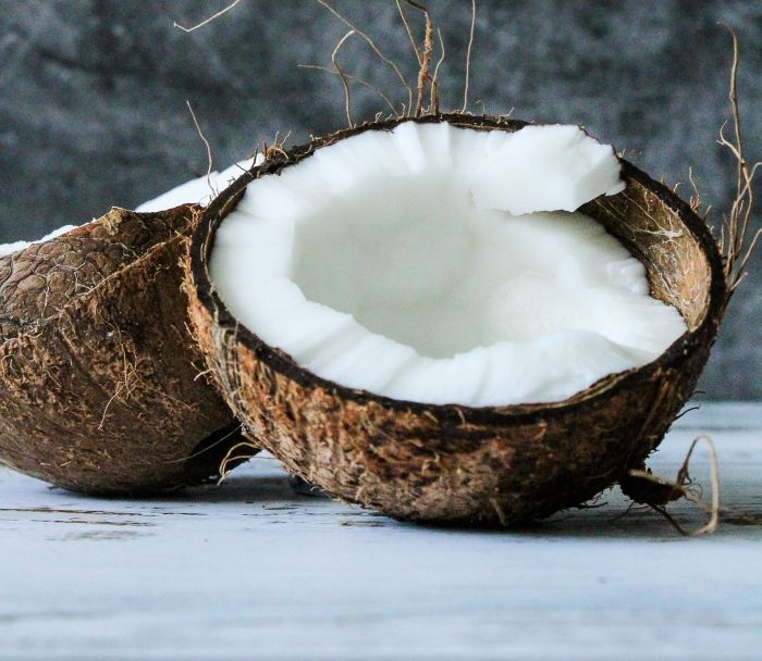 Coconut oil vs olive oil