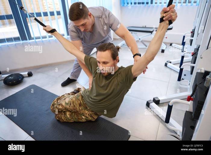 What is a physical therapist