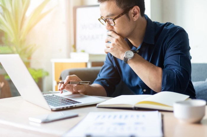 The Secret to a More Productive Workday Might Be Working Less | Mental Floss Working out with covid 19