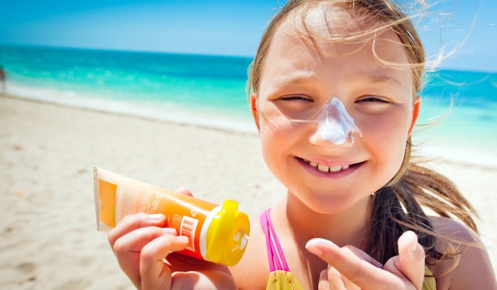 Sunscreen spray vs lotion