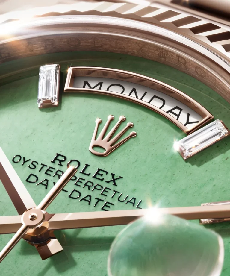 Rolex Unveils the Oyster Perpetual Cosmograph Daytona Rolesium Ref. 126502, A Fusion of Steel and Platinum with a Refined Aesthetic