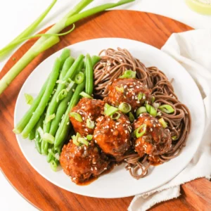 Crockpot Honey Sriracha Turkey Meatballs: A Culinary Trend in Convenient and Flavorful Home Cooking