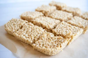 Reinventing a Childhood Classic: The Rise of Clean-Ingredient Rice Krispie Treats in Modern Home Baking