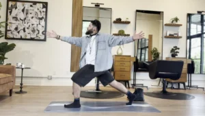 15-Minute Yoga Sequence for Professionals Standing All Day Offers Relief from Workplace Fatigue