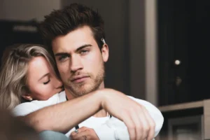 Beyond the Ring: Understanding the Anatomy of Emotional Betrayal and Micro-Cheating in Modern Relationships