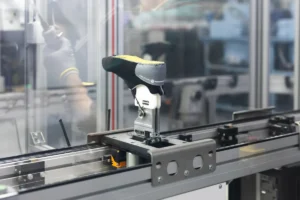 Global manufacturers navigate mounting supply chain volatility as input demand surges to a four-month high in September