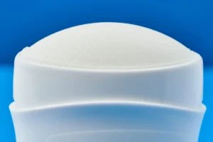Is It Time to Incorporate Nighttime Deodorant Into Your Bedtime Routine