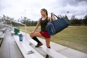 The Essential Guide to Off-Pitch Athletic Recovery and Training Gear for Modern Athletes