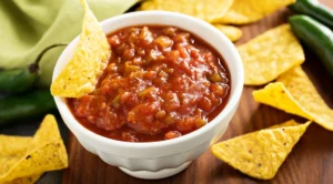 The Ultimate Shoppers Guide To Choosing The Healthiest Store-Bought Salsa Without Sacrificing Flavor