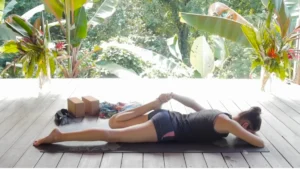 Unlocking Relief: A Comprehensive Guide to Yin Yoga Practices for Tight Quads and Hip Flexors